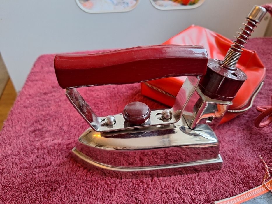 Żelazko, kampingowe, male, turystyczne, Vintage, DDR, PRL