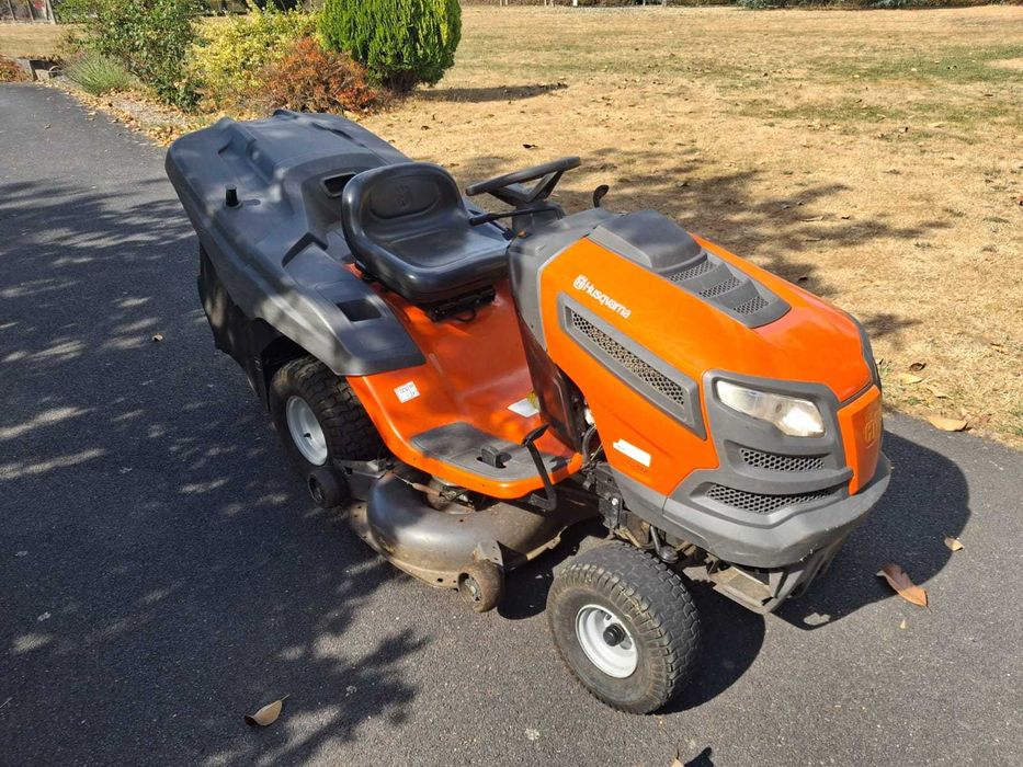 Traktorek kosiarka Husqvarna TC142 T 22 KM
