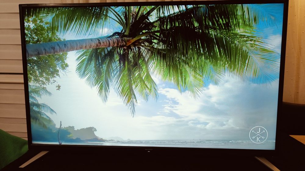 40cali led  smart tv z Wi-Fi, dvb-t2 hevc