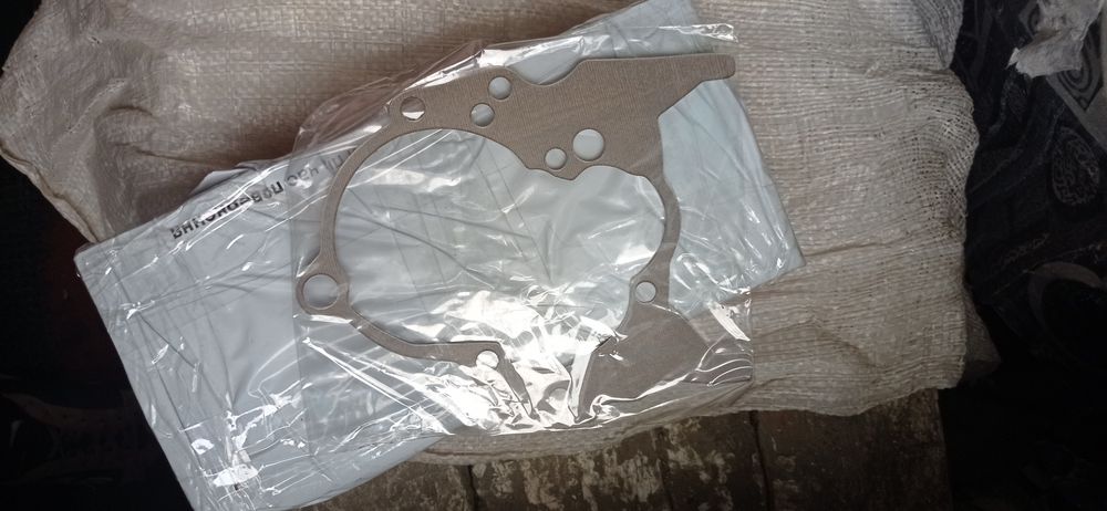 Подшипники на коленвал на хонду дио 27 и др.