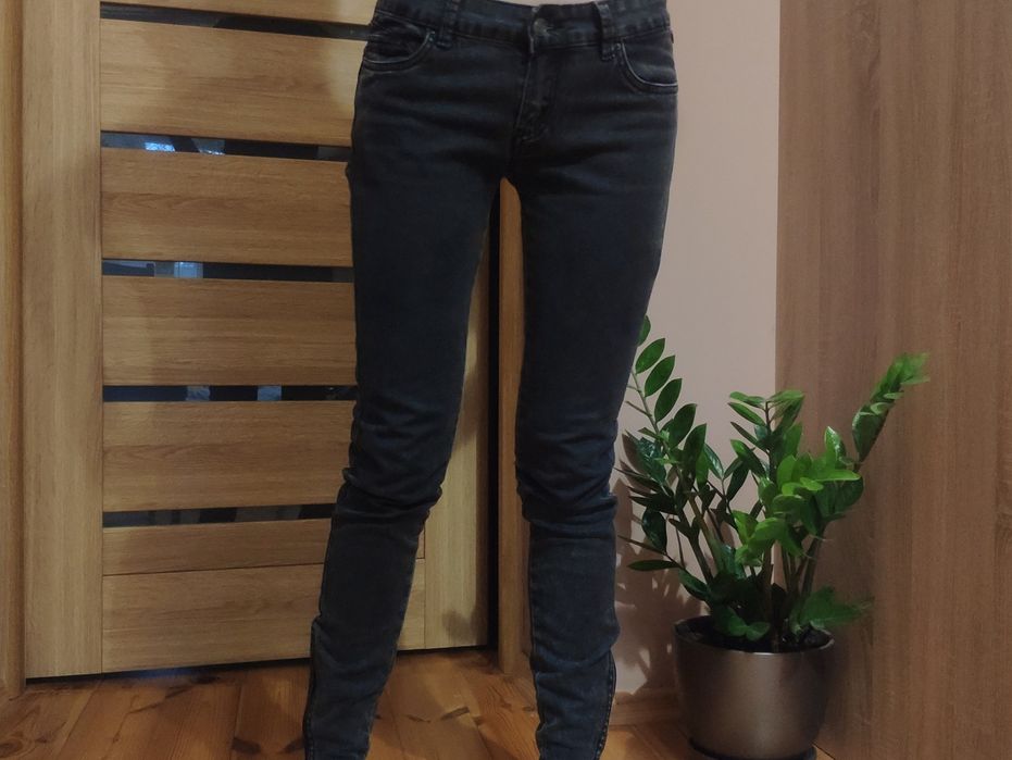 Jeansy rurki vintage szare czarne sprany czarny