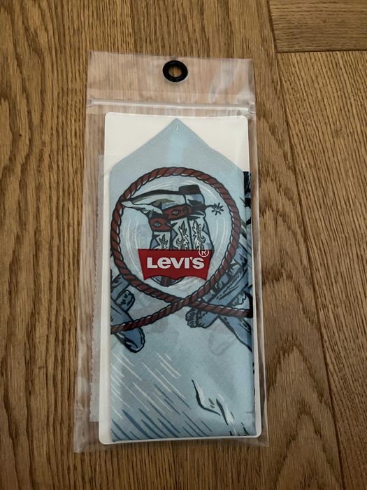 Levi's apaszka NOWA