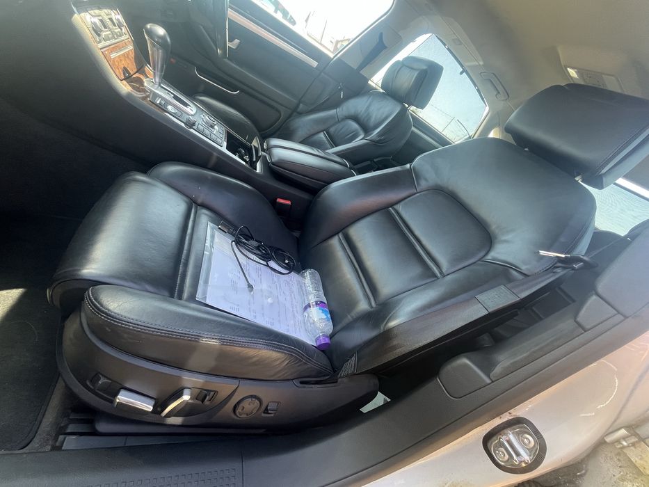 AUDI A8 S8 D3 A8L LONG fotele skóra czarne SPORT FULL kanapa roletki