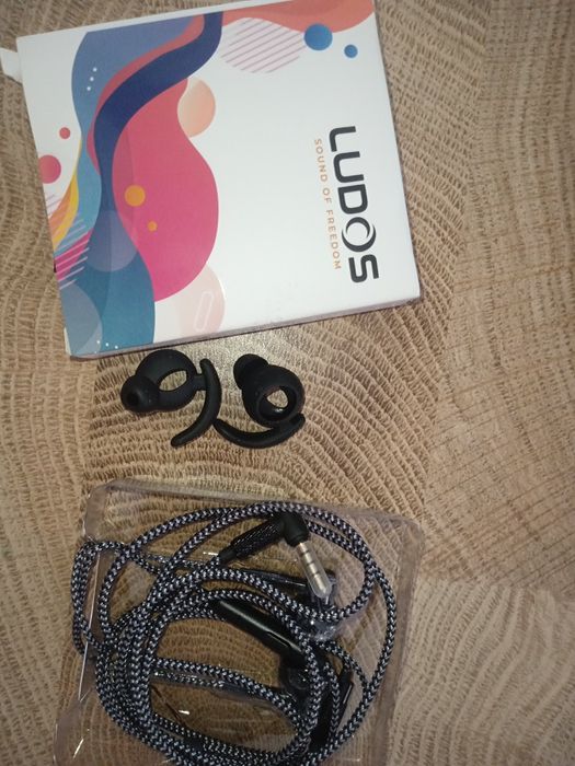 Słuchawki douszne Ludos wejście typu c