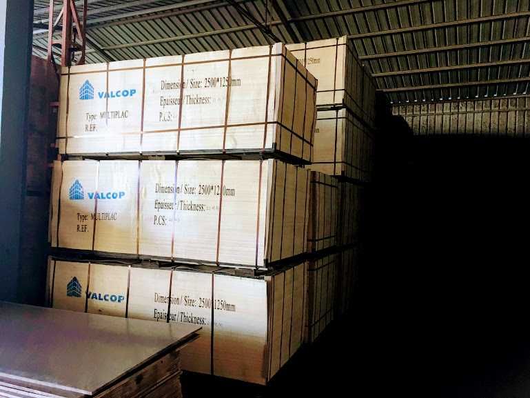 Contraplacado Maritimo Filmado Para Cofragem: 15mm , 18mm , 21mm -Novo