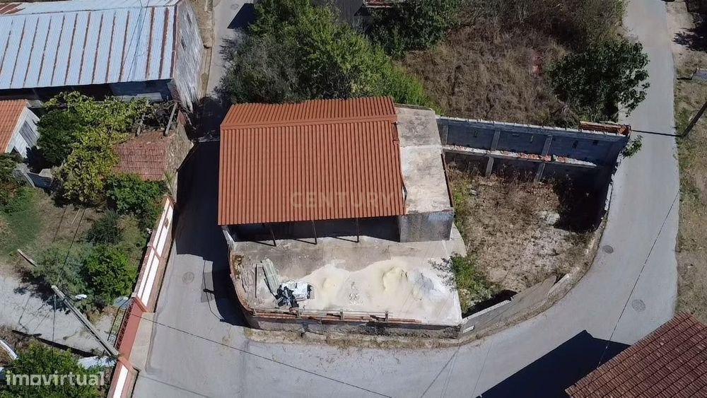 Moradia Para Reconstrução | Estrada de Viavai Penela