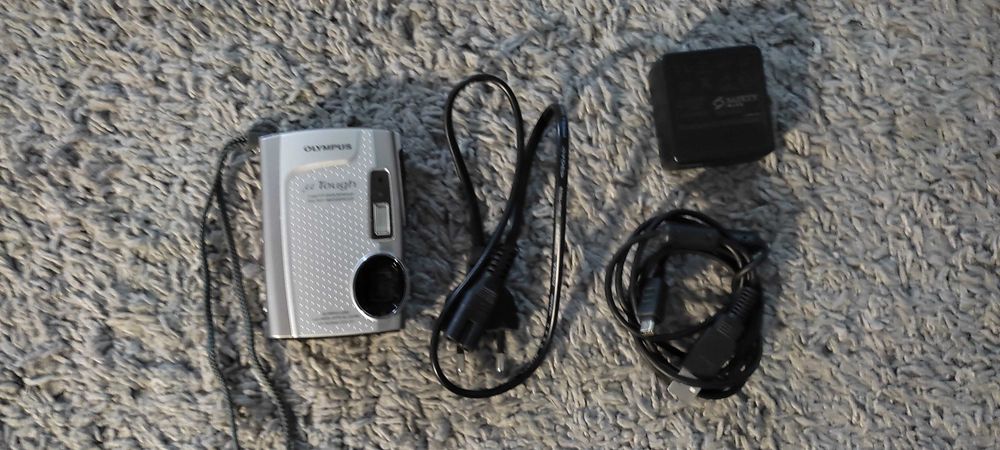 Цифровой фотоаппарат Olympus Mju TOUGH-3000