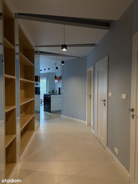 Przestronne 3 pokojowe / 100m2 / taras / patio / metro