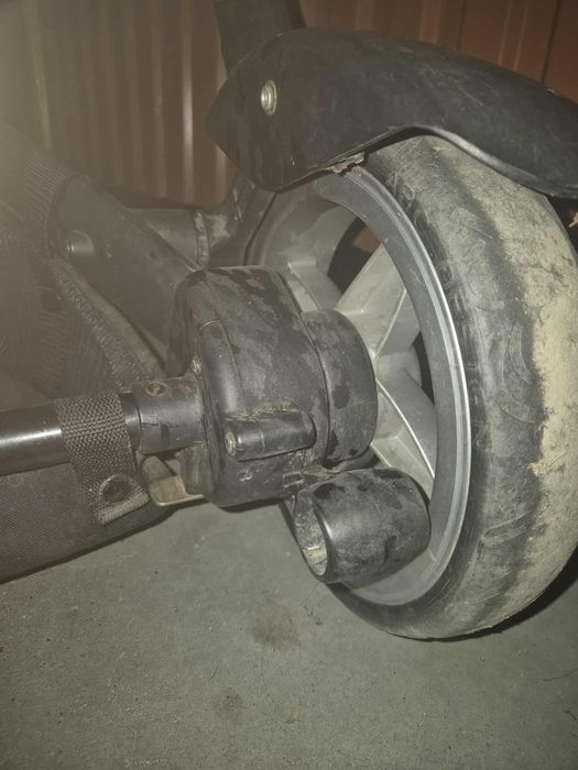 Wózek dziecięcy 3 tec z wymienną gorą