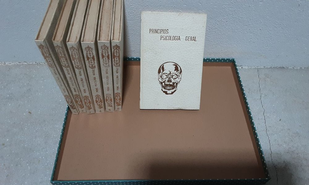 Coleção de 7 livros de psicologia