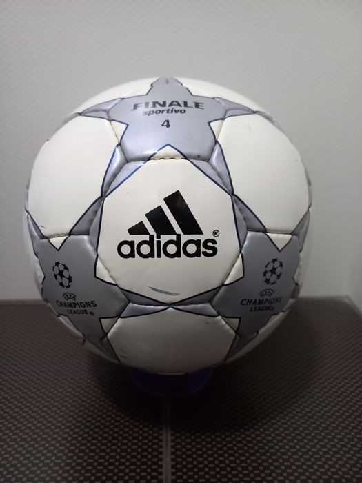 Колекційний футбольний мяч Adidas Finale