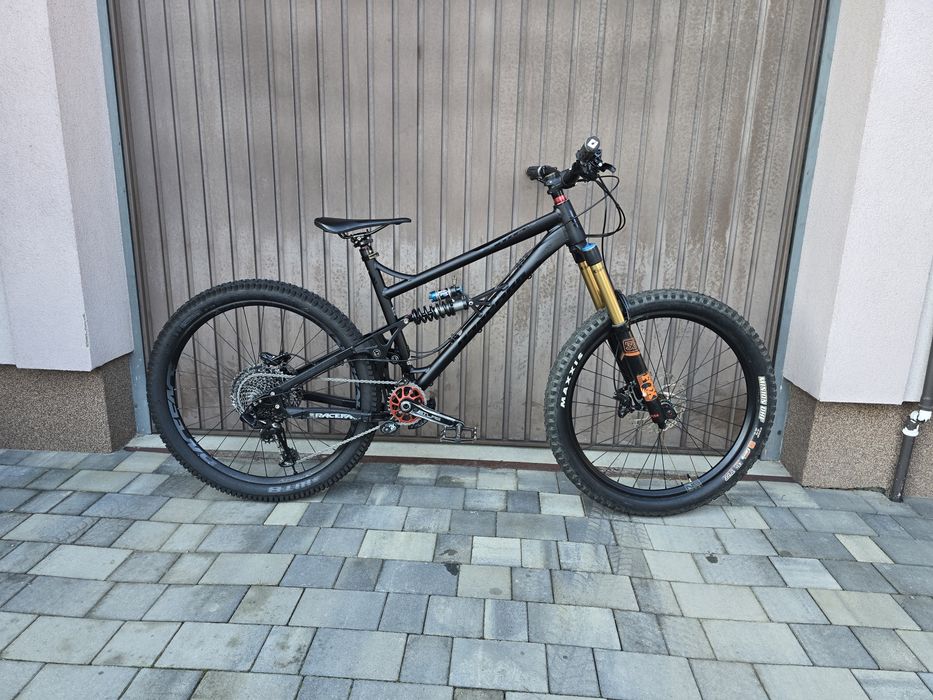 Rower enduro Banshee Spitfire v2  fox kashima