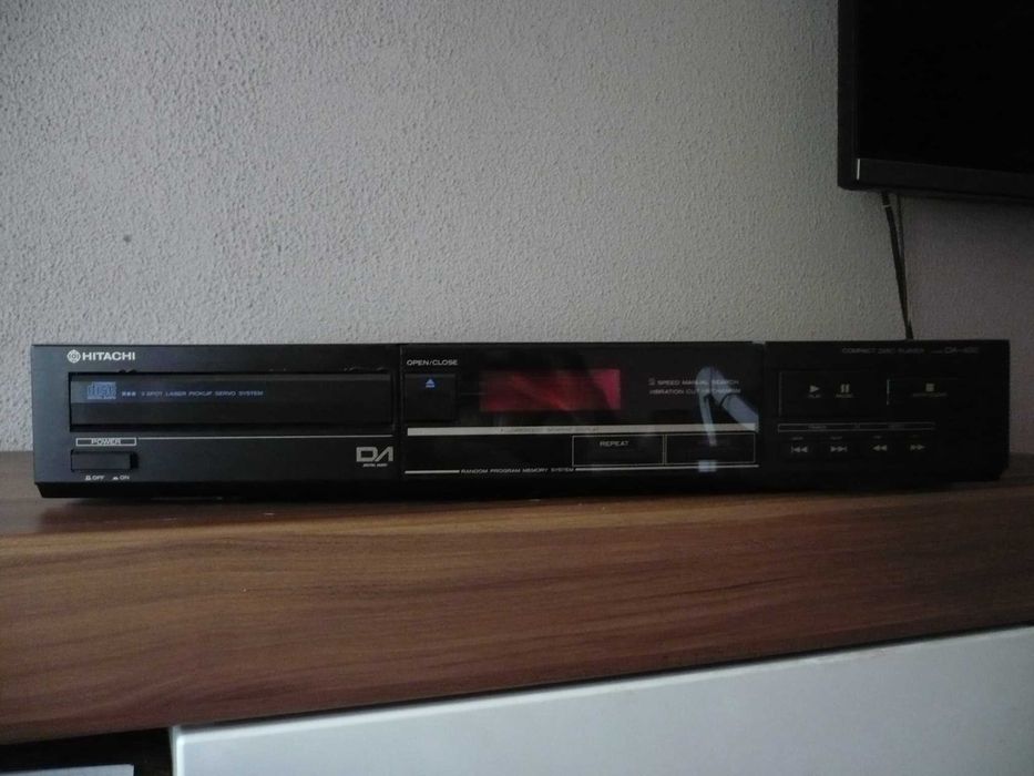 Odtwarzacz CD Hitachi DA 400 na DAC sony CX20017