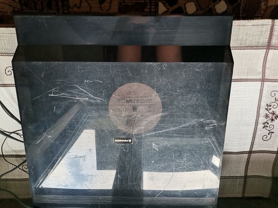 Програвач вінілу pioner