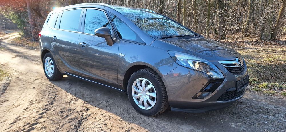 Opel Zafira Opel Zafira C 2.0 Diesel 7 osobowy