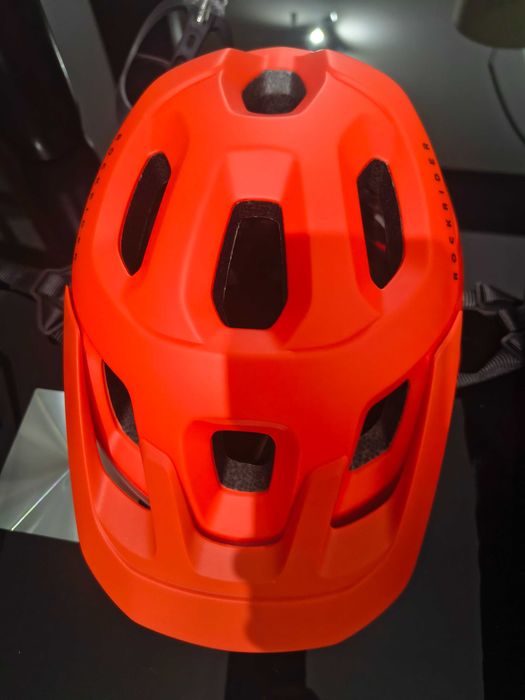 Capacete e outros para bicicleta