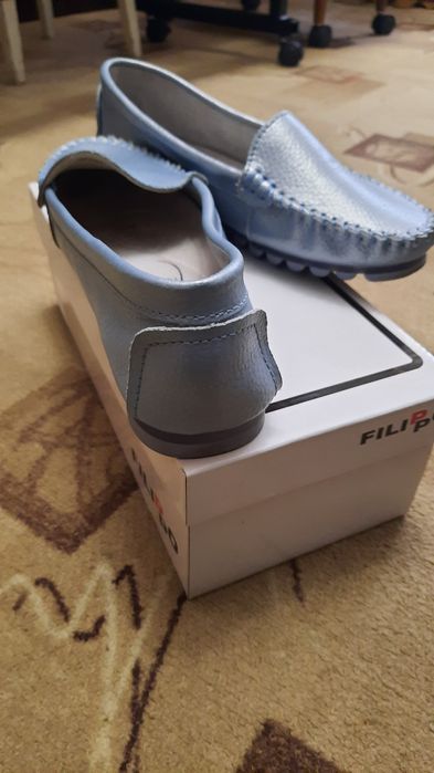 Жіночі макасіни в гарному стані