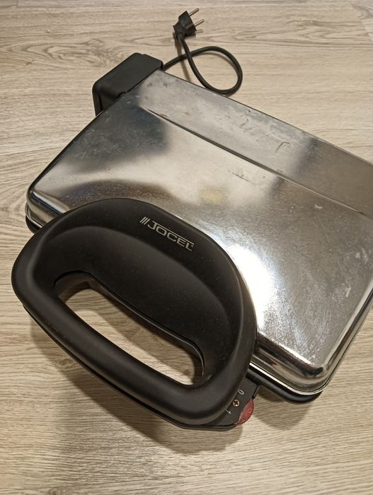 Sanduicheira/Grelhador elétrico