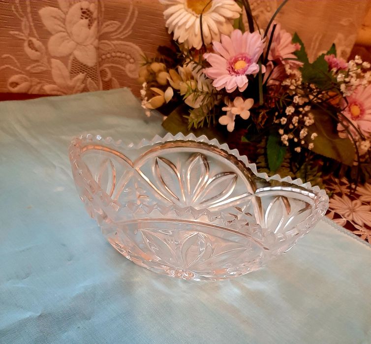 Продам вазочки кришталевi