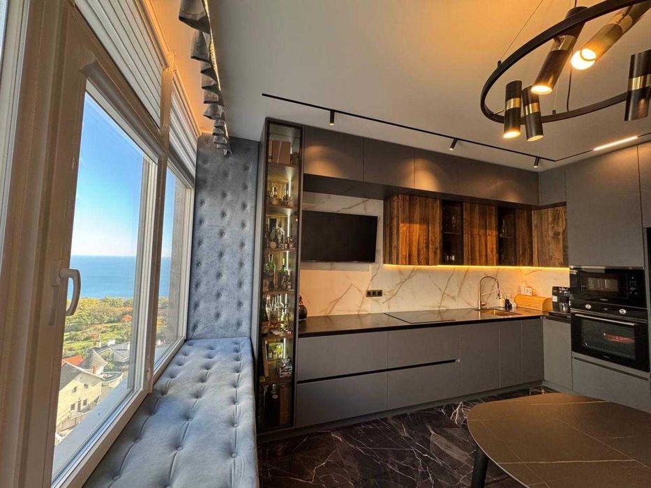 2к 48 Жемчужина Вид на море Каманина Средний этаж Аркадия