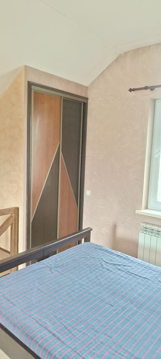 Здам  будинок без комісії,  не квартира, на Печерську