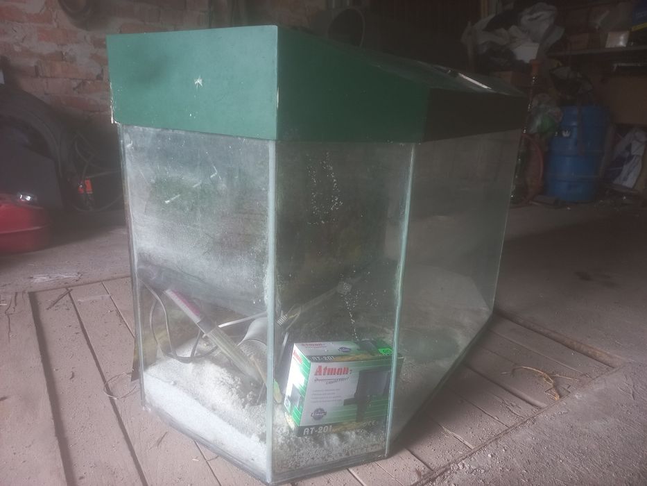 Продам аквариум 160л
