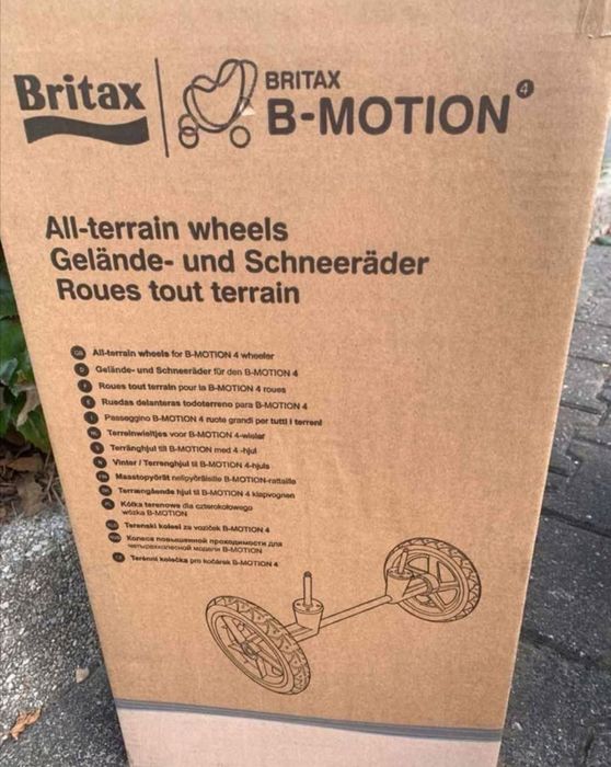 Spacerówka Britax na pompowanych kołach