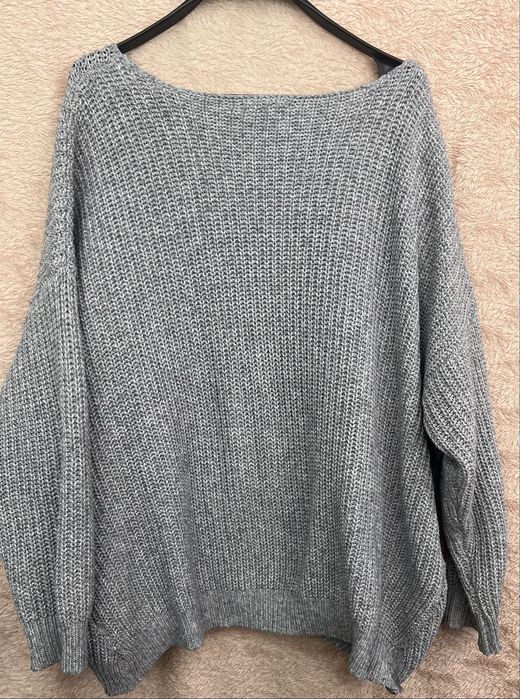Кофта вʼязана жіноча