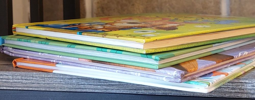 Дитячі книги.Балакуче яблуко.Читаємо малюкам.Лягушонок Квак.