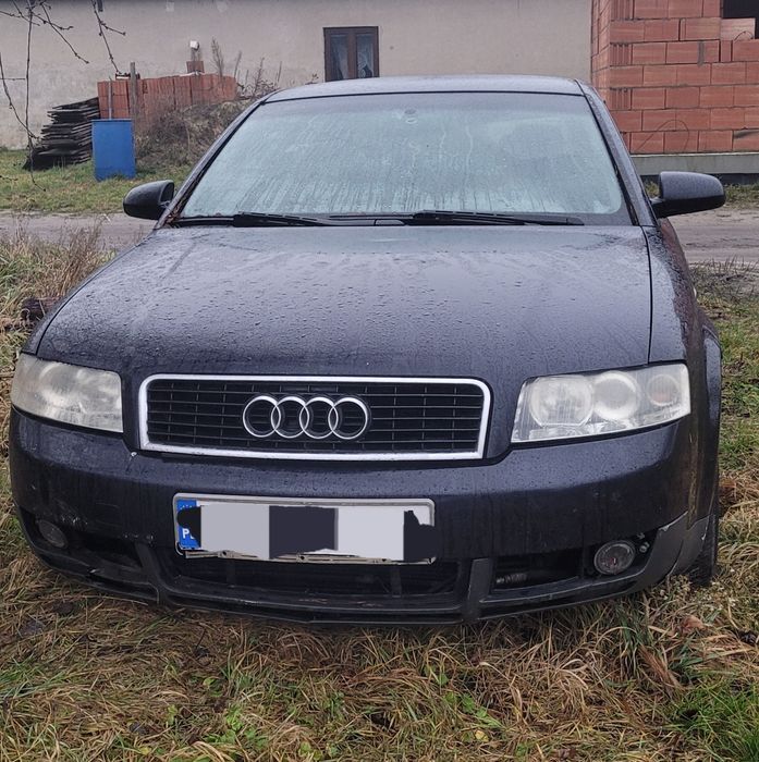 Audi A4 B6 uszkodzone