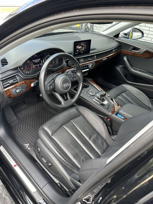 Audi a4 b9 2018 рік