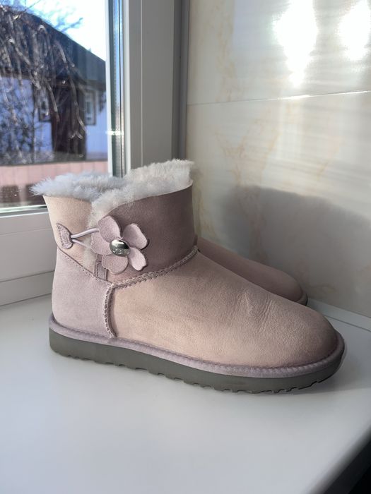 Угги Оригінал UGG - mini bailey button poppy