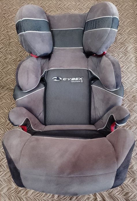 Дітяче автокрісло Cybex Solution S (15-36 кг)