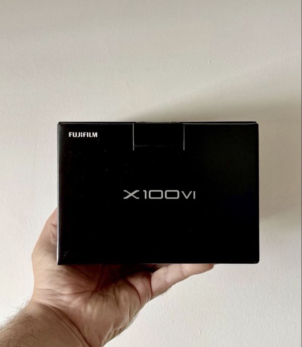 FUJIFILM X100VI | Black | Nova