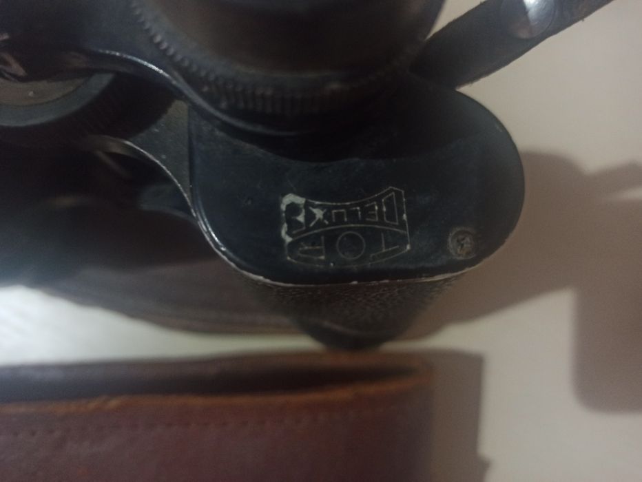 бінокль.стан.нормальний.