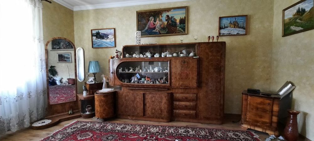 Антикварна мебель