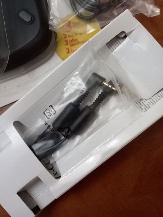 Calculadora fx-CG20 em muito bom estado com 2 cabos por estrear