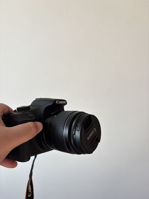 Canon 2000d + 18-55mm