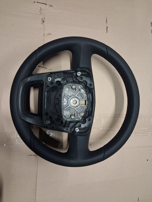 Kierownica Iveco Daily od 2014-19r Skorzana