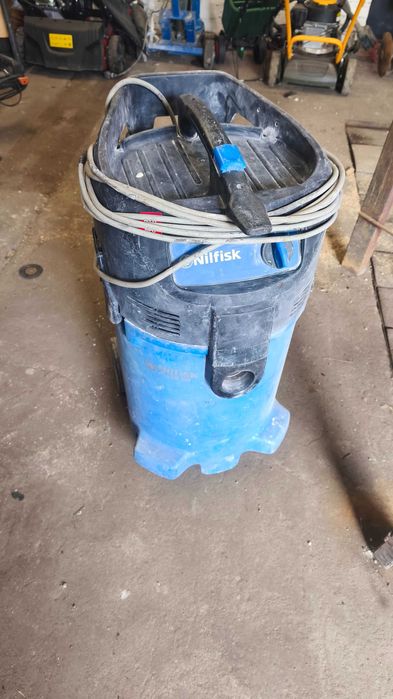 Odkurzacz budowlany Nilfisk Attix