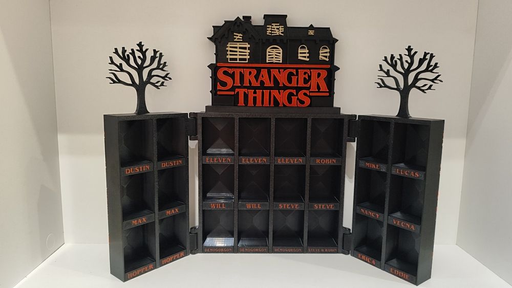 Шкатулка, поличками для фігурок Kinder Joy Stranger Things  Дивні Дива