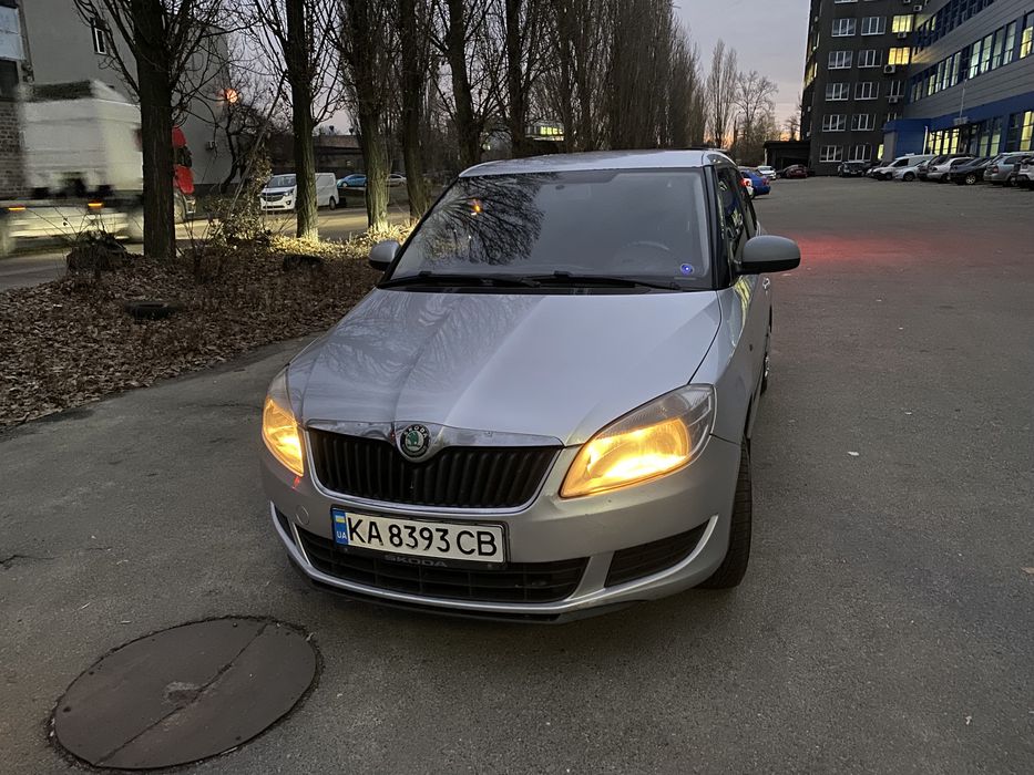 Авто в оренду шкода фабія універсал 1.4 газ/бензин 3200 грн/тиждень