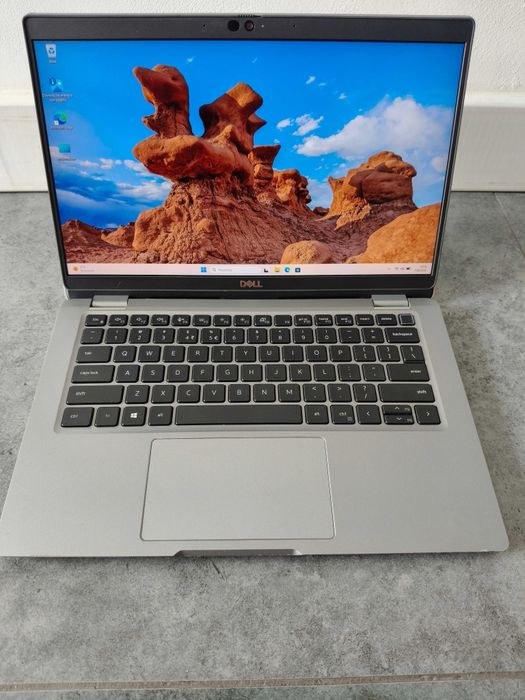 Ноутбук Dell Latitude 5320 / Intel Core i5-1145G7 / 16 ГБ LPDDR4 / Без накопичувача / 13.3" IPS