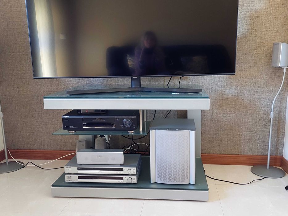 Mesa TV SONY (Como nova)