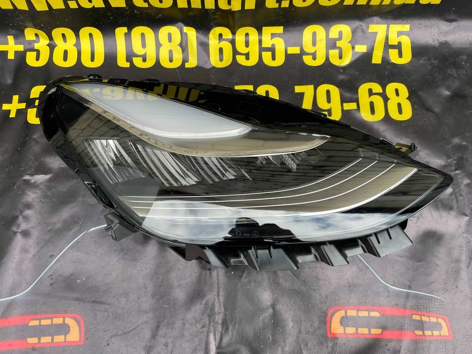Фара права Tesla 3 до рестайл Tesla Y 1077376-00-c нова