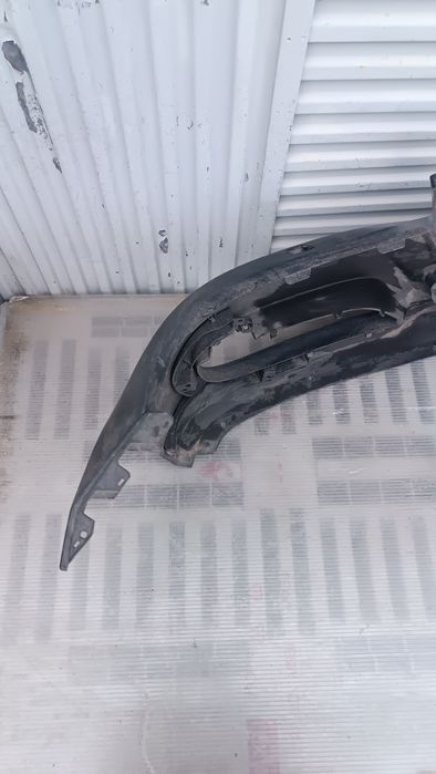 Vendo parachoque de frente BMW 3 series E90 91 LCI ano 2008/12