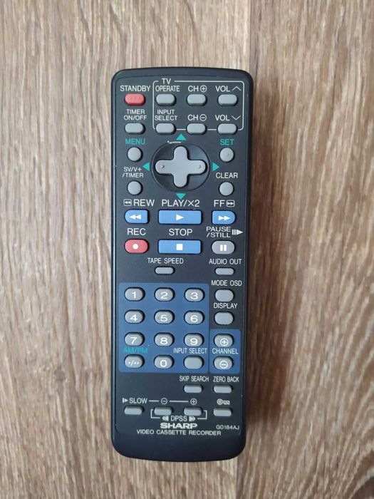 Відеомагнітофон SHARP