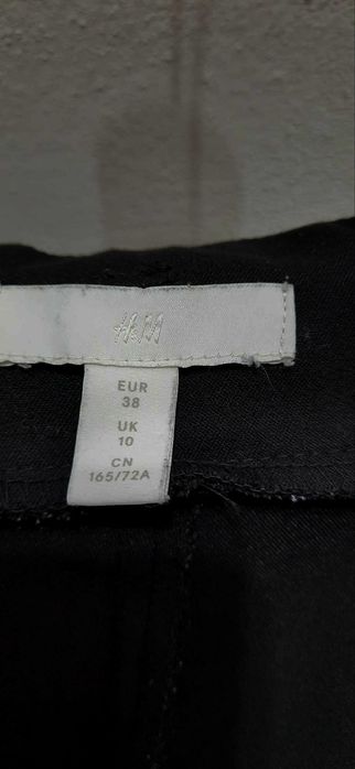 Spodnie paper bag 38 M haremki czarne H&M bdb hit 
Kolor granatowy
Dob