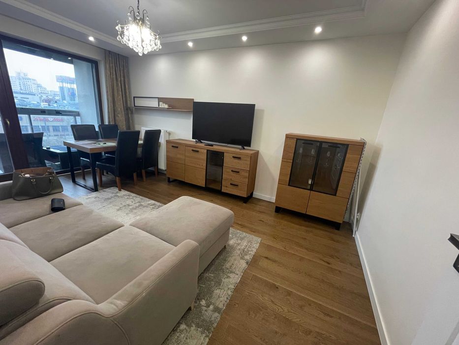 Nowoczesne mieszkanie 48 m² | Nowy budynek 2020 | Balkon 10 m² | Garaż | Klimatyzacja - Więcej