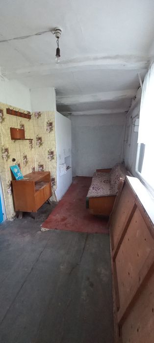 Будинок з ділянкою 60 соток